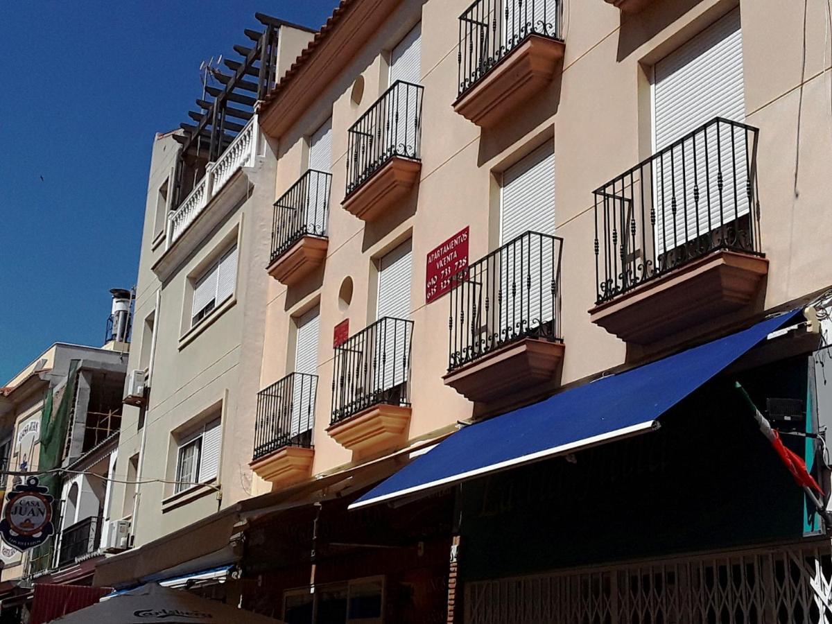 Apartamentos Vicenta Carihuela By Playa Miguel Torremolinos Exterior photo